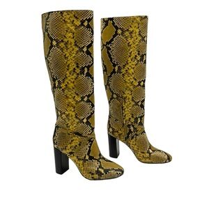 Tory Burch Pull On Snake Embossed Heel Boots Size 8.5